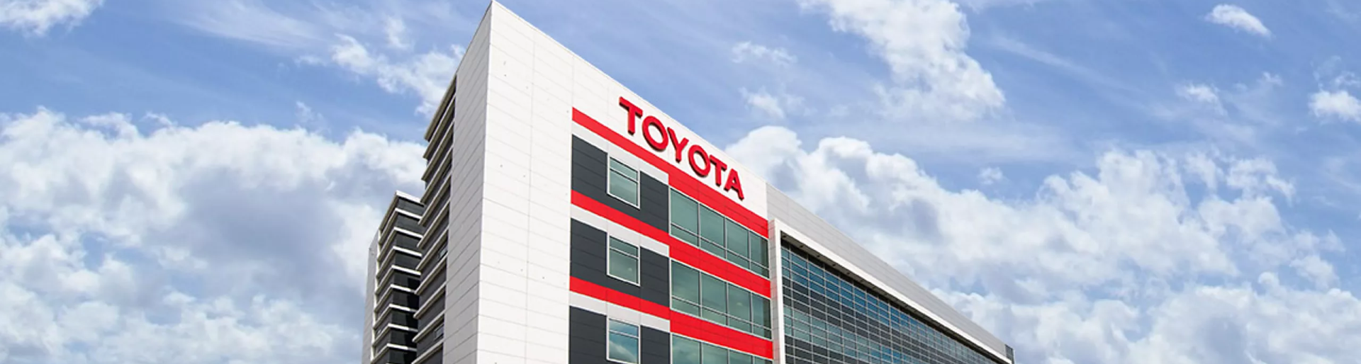 Изображение на странице TOYOTA ПОДВЕЛА ИТОГИ ПРОДАЖ В РОССИИ ЗА 2021 ГОД Тойота Центр Нижний Новгород Юг